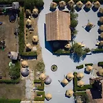 La Colibe, Catun Arhaic Ecologic Kemping