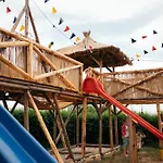 Kemping La Colibe, Catun Arhaic Ecologic *