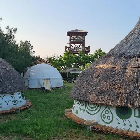 La Colibe, Catun Arhaic Ecologic קונסטנצה