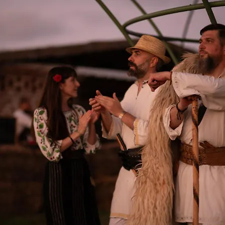 La Colibe, Catun Arhaic Ecologic 캠프장 콘스탄차