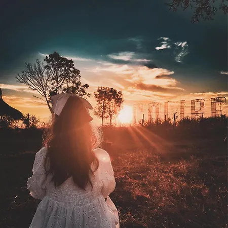 캠프장 La Colibe, Catun Arhaic Ecologic 콘스탄차