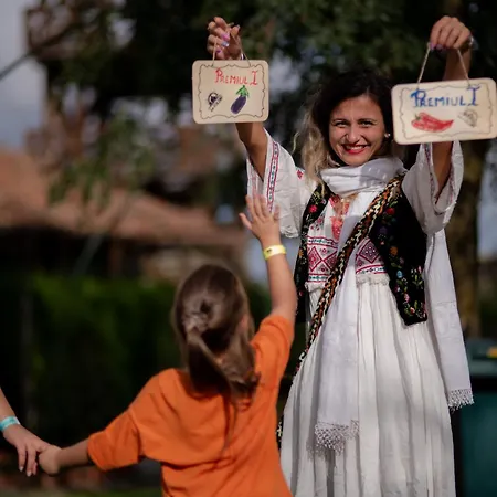 La Colibe, Catun Arhaic Ecologic * 콘스탄차