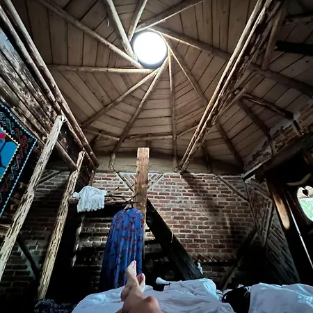 La Colibe, Catun Arhaic Ecologic *