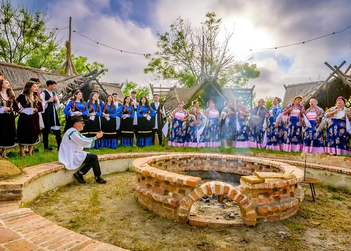 キャンプ場 La Colibe, Catun Arhaic Ecologic コンスタンツァ