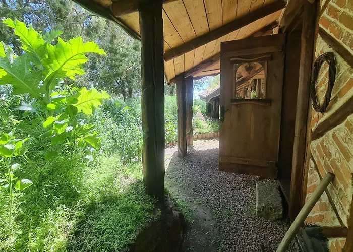 キャンプ場 La Colibe, Catun Arhaic Ecologic *