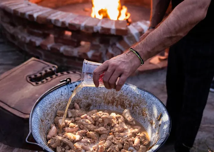 La Colibe, Catun Arhaic Ecologic コンスタンツァ