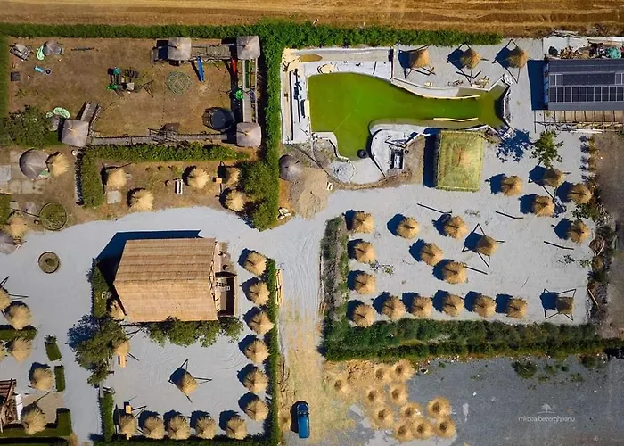 La Colibe, Catun Arhaic Ecologic キャンプ場