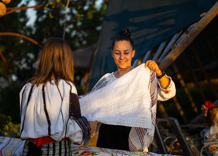 La Colibe, Catun Arhaic Ecologic コンスタンツァ