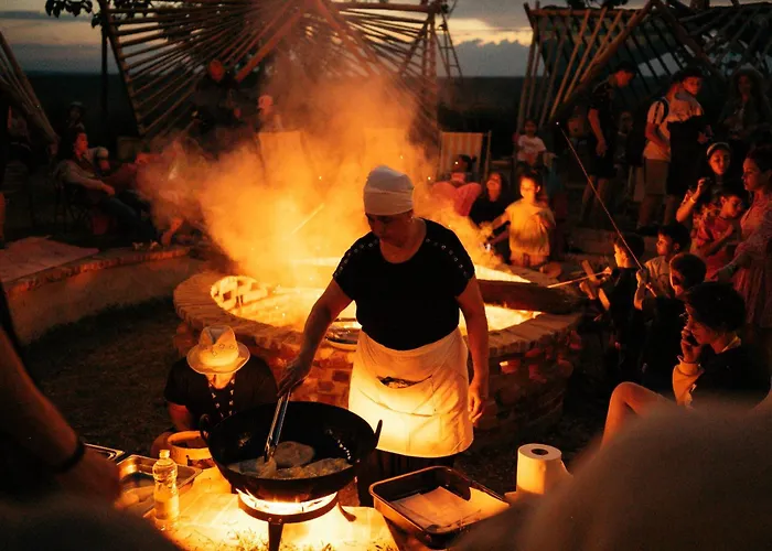 La Colibe, Catun Arhaic Ecologic キャンプ場 *