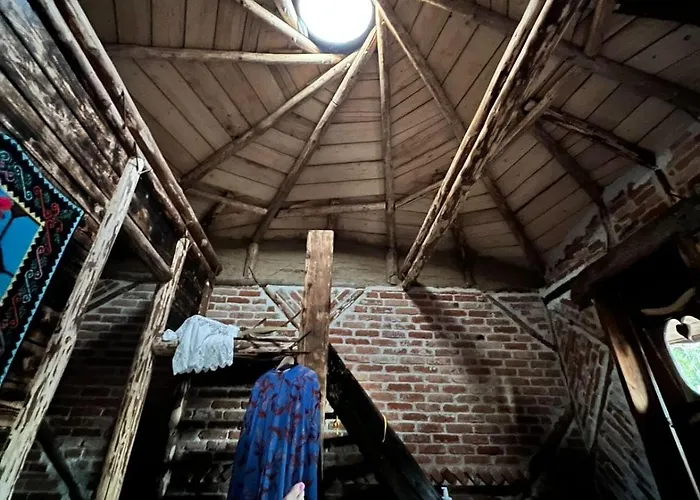 La Colibe, Catun Arhaic Ecologic *