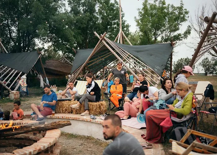 La Colibe, Catun Arhaic Ecologic キャンプ場 *